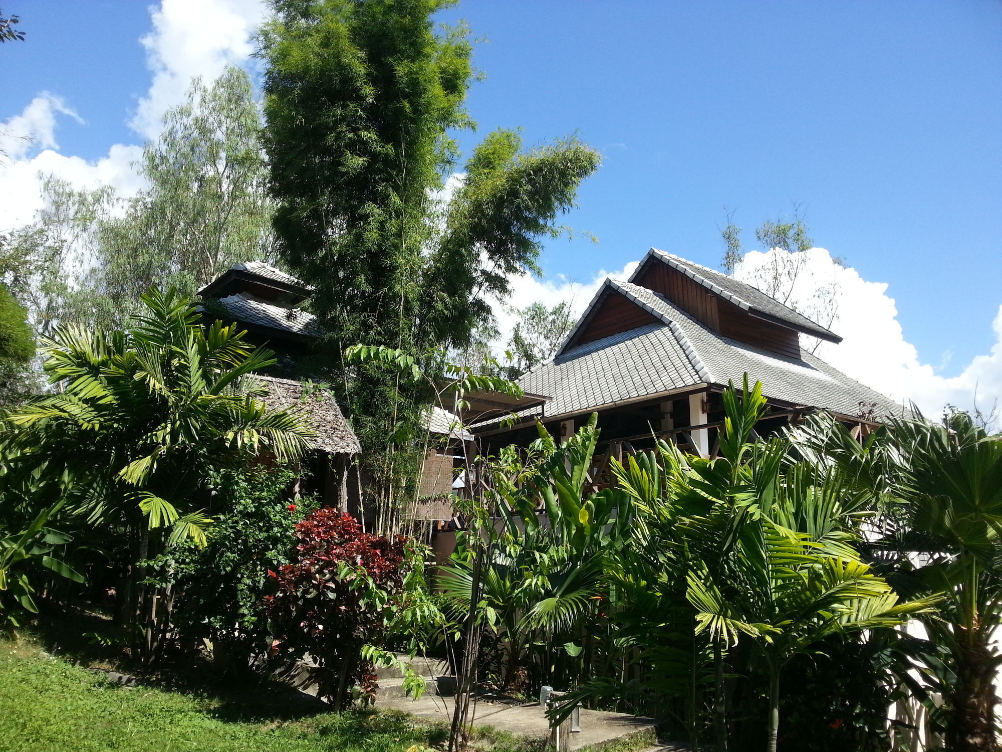 Pai Love & Baan Chonphao Resort Exterior photo